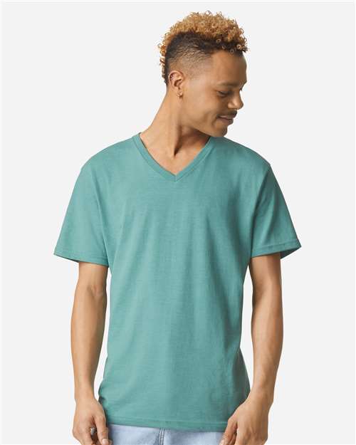 American Apparel 2006CVC Unisex CVC V-Neck Tee - Front view