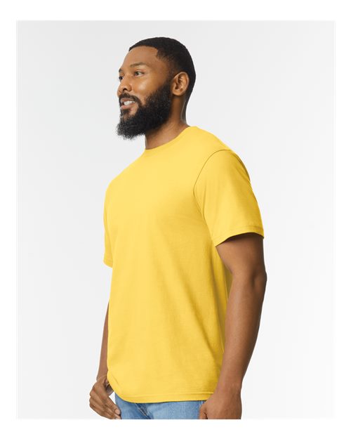 Gildan 65000 Unisex Softstyle? Midweight T-Shirt - Side view