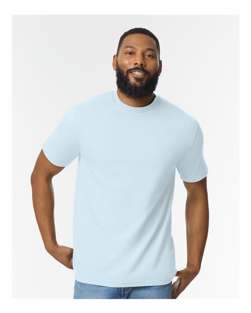 Gildan 65000 Unisex Softstyle? Midweight T-Shirt - Front view
