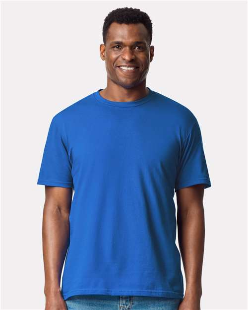 Gildan 65000 Unisex Softstyle? Midweight T-Shirt - Front view
