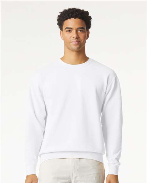 Comfort Colors 1466 Unisex Garment-Dyed Lightweight Crewneck Sweatshirt - Front view