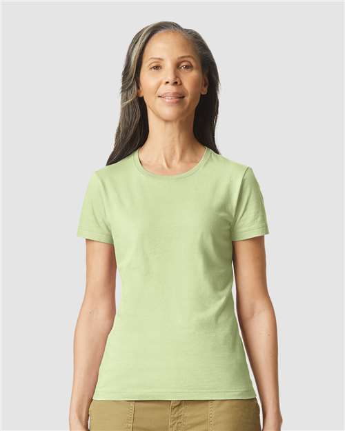 Gildan 64000L Women's Softstyle? T-Shirt - Front view