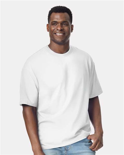 Gildan 75000 Unisex Hammer? Maxweight T-Shirt - Front view