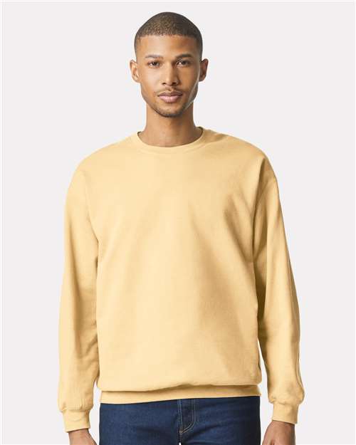 Gildan SF000 Unisex Softstyle? Midweight Crewneck Sweatshirt - Front view