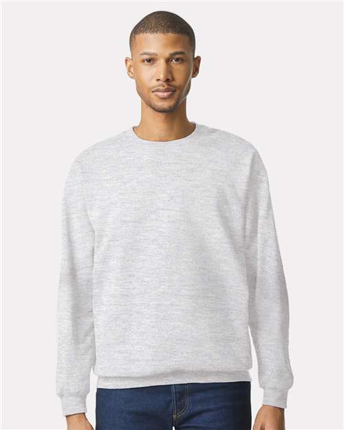 Gildan SF000 Unisex Softstyle? Midweight Crewneck Sweatshirt - Front view