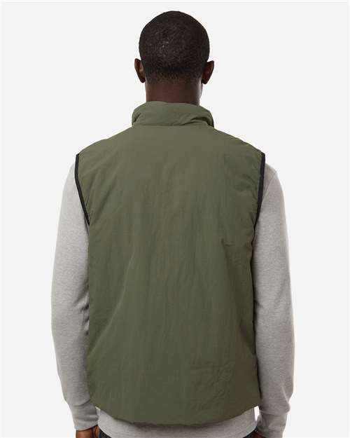 Weatherproof 26714 Men's Commuter Tech Vest - Back view
