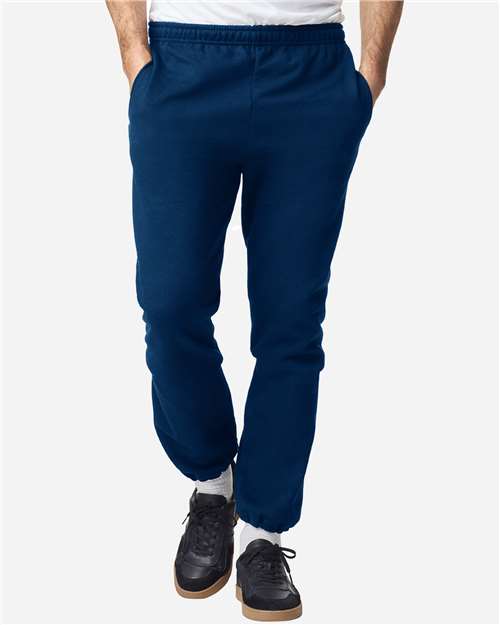 Gildan 18100 Unisex Heavy Blend? Pocket Sweatpants - Front view