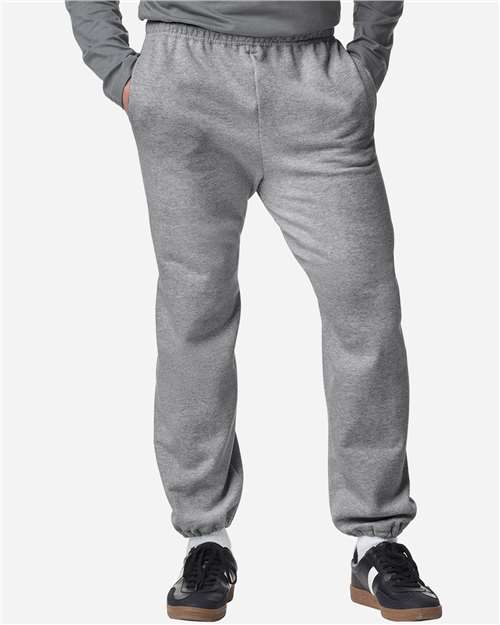 Gildan 18100 Unisex Heavy Blend? Pocket Sweatpants - Front view