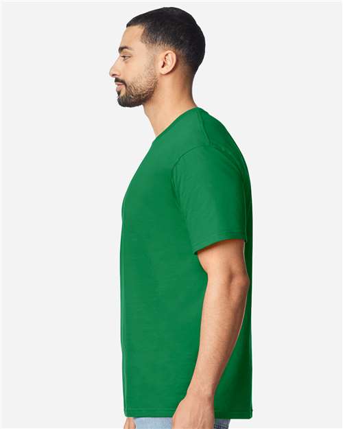 Gildan 64000 Unisex Softstyle? T-Shirt - Side view