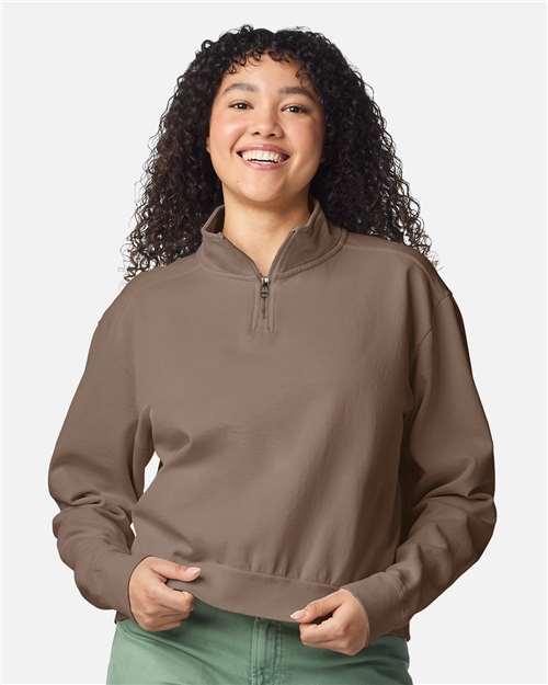 Comfort Colors 1580L Women's Garment-Dyed Mid-Length Quarter-Zip Sweatshirt - Front view