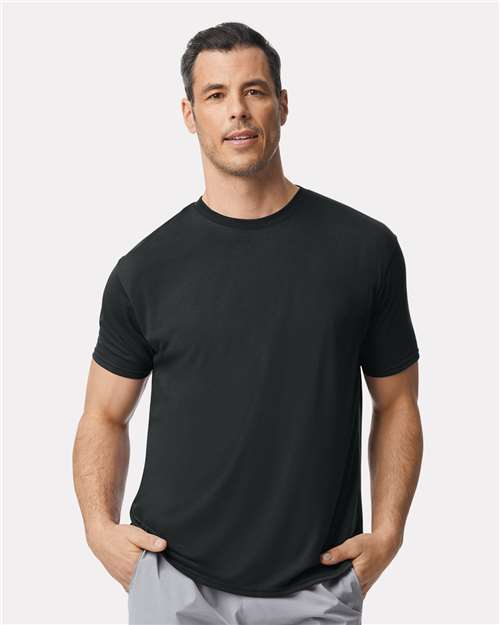 Gildan 42000 Unisex Performance? T-Shirt - Front view