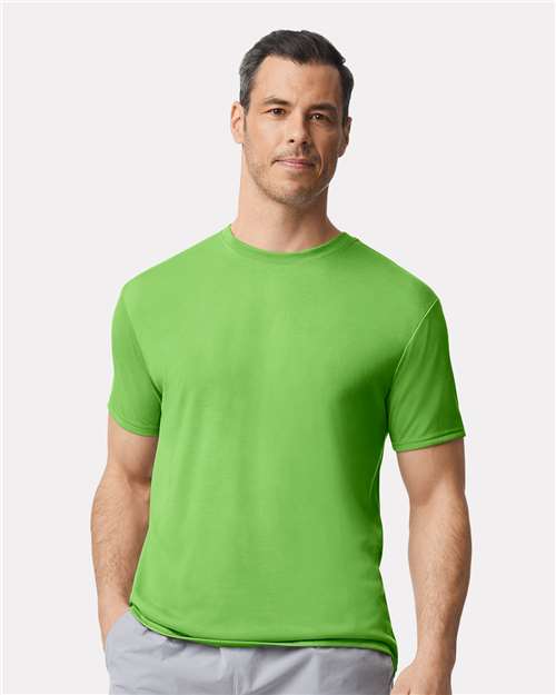Gildan 42000 Unisex Performance? T-Shirt - Front view