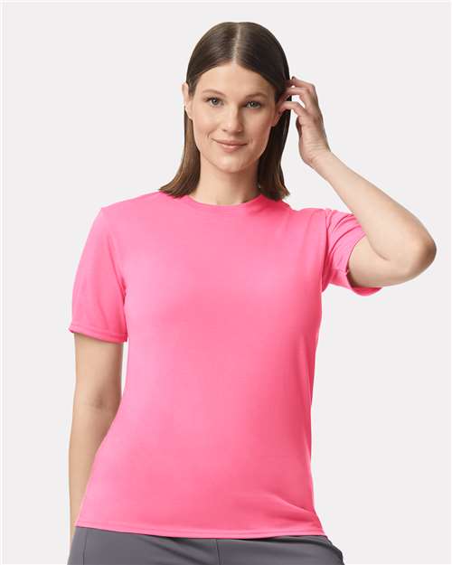 Gildan 42000 Unisex Performance? T-Shirt - Front view