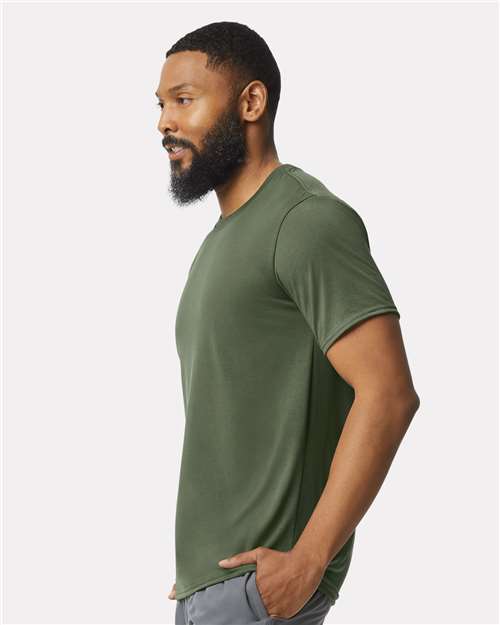 Gildan 42000 Unisex Performance? T-Shirt - Side view