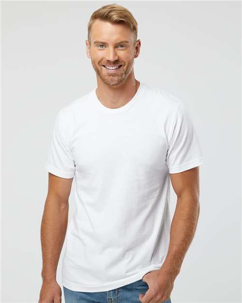 American Apparel 2001 Unisex Fine Jersey Tee - Front view