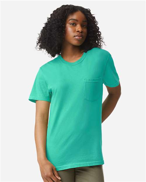 Comfort Colors 6030 Unisex Garment-Dyed Heavyweight Pocket T-Shirt - Front view