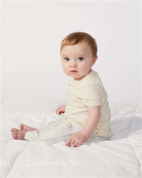 Rabbit Skins 3322 Infant Fine Jersey Tee - Side view